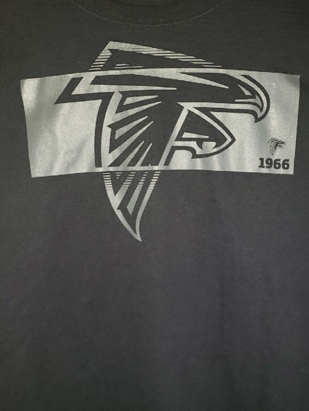 NWOT NFL Atlanta Falcons Black Team Apparel Short Sleeve Tee NWOT